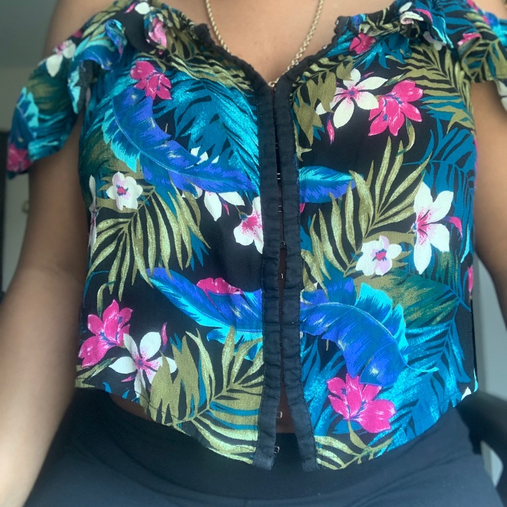 Forever 21 shirt